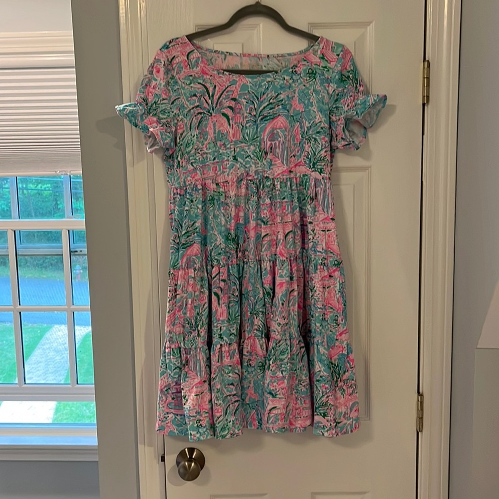 Lilly Pulitzer size M cotton swing dress